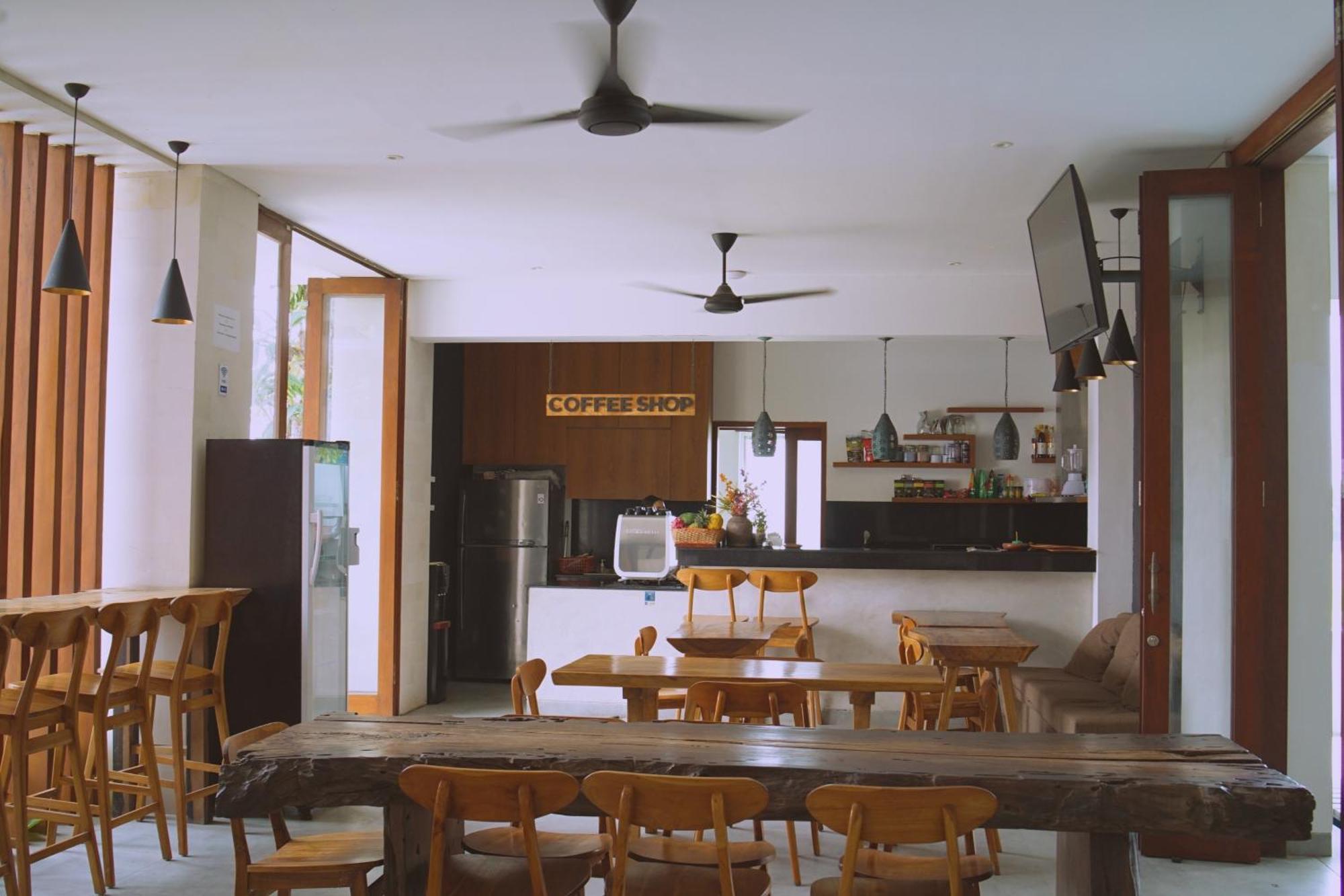 Munggu The Kd Suites & Coffee Shop מראה חיצוני תמונה